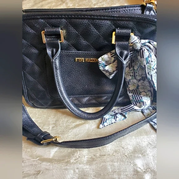 Steve Madden quilted satchel purse handbag - Picture 2 of 3